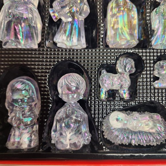 Vintage Silvestri Iridescent Hard Plastic Nativity Set 14 Pieces In Box - Picture 2 of 7